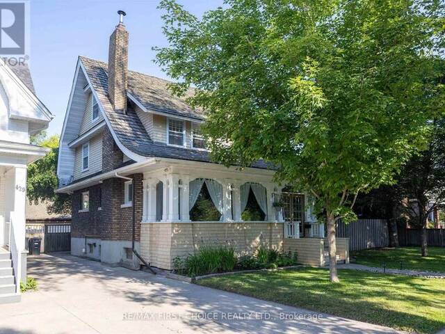 427 NORAH STREET S Thunder Bay Ontario, P7E 1P1 - 3 Bedrooms Home For Sale