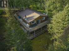 388/342 CASTOR ISLAND N | Thunder Bay Ontario | Slide Image One