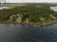 363 Amethyst Harbour Cliff Ave | Thunder Bay Ontario | Slide Image Forty-seven