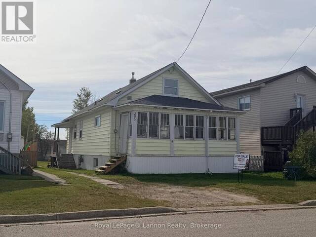 205 SECOND AVENUE Greenstone Ontario, P0T 1M0 - 3 Bedrooms Home For Sale