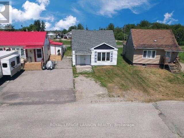 330 BALL PARK CRESCENT Greenstone Ontario, P0T 1M0 - 3 Bedrooms Home For Sale