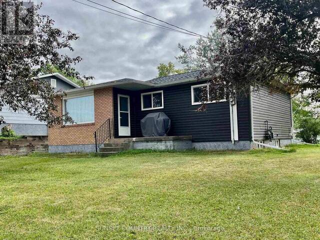 246 FLORENCE STREET Dryden Ontario, P8N 2S2 - 4 Bedrooms Home For Sale