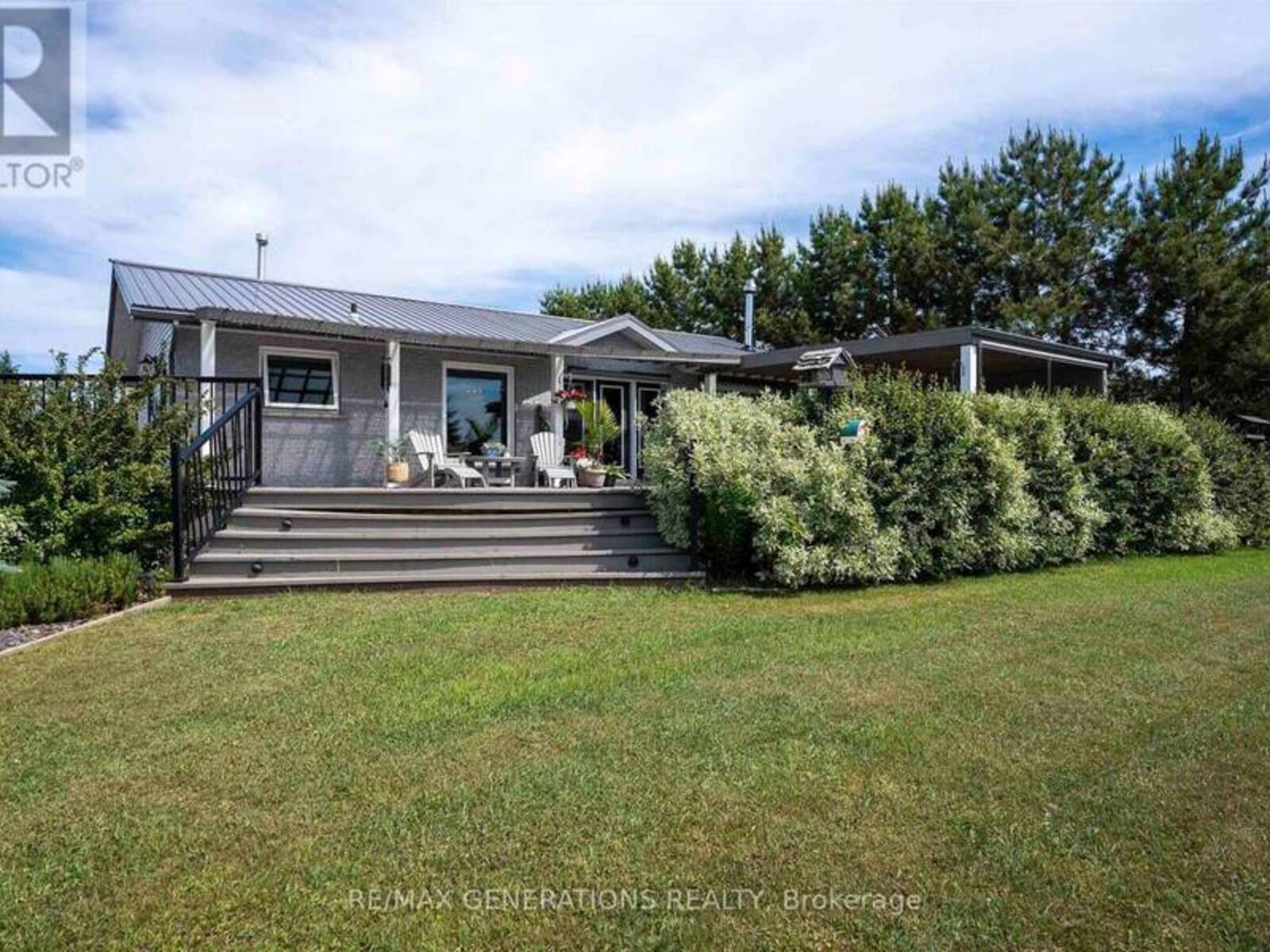 664 MEMORY ROAD, Thunder Bay, Ontario P7L 0A3
