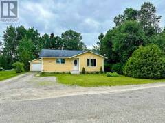 62 Redwing AVE Manitouwadge Ontario, P0T 2C0