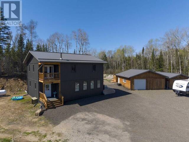 1035 Peterson RD Thunder Bay Ontario, P7G 0P1 - 2 Bedrooms Home For Sale