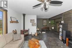 1035 Peterson RD | Thunder Bay Ontario | Slide Image Nine