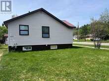 101 PINE CRESCENT | Atikokan Ontario | Slide Image Two