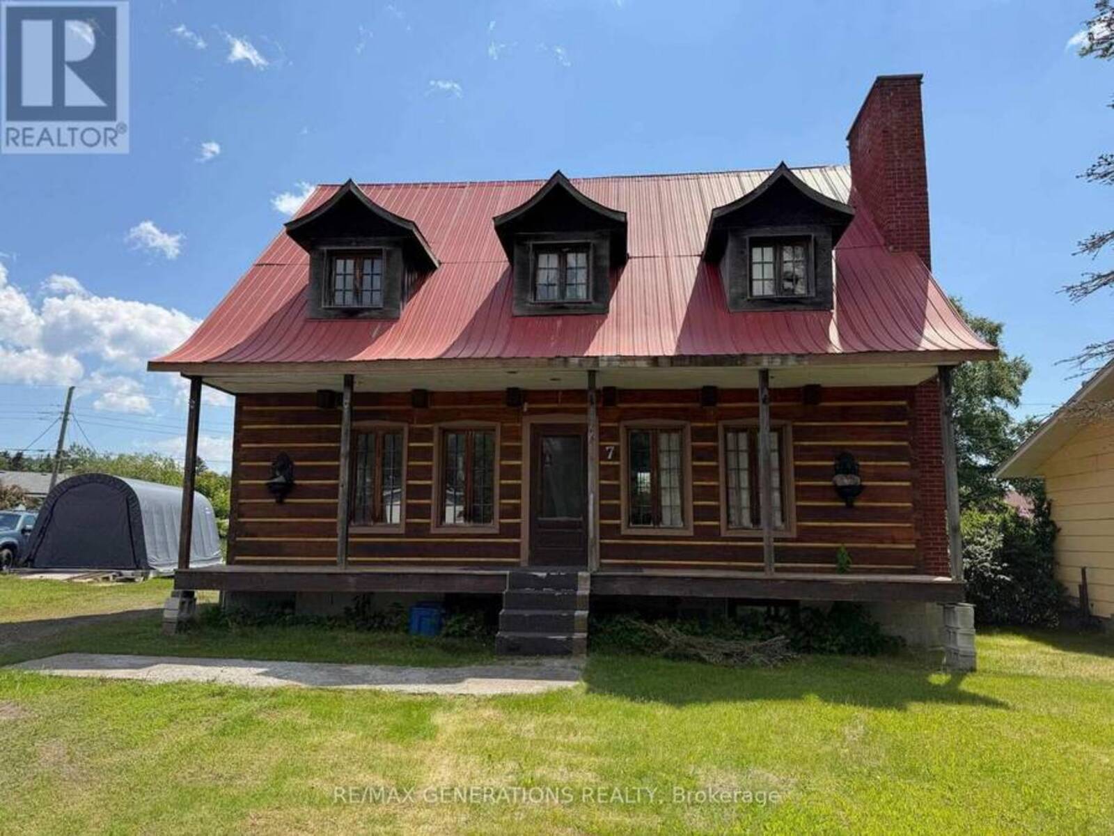 7 EAST GROVE CRESCENT, Terrace Bay, Ontario P0T 2W0