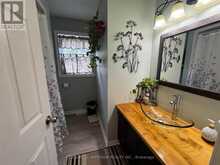 13 MOOSE DRIVE | Manitouwadge Ontario | Slide Image Fifteen