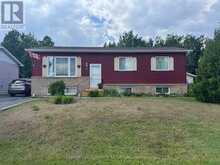 13 MOOSE DRIVE | Manitouwadge Ontario | Slide Image One