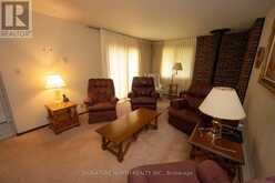 177 WHALEN STREET | Thunder Bay Ontario | Slide Image Sixteen
