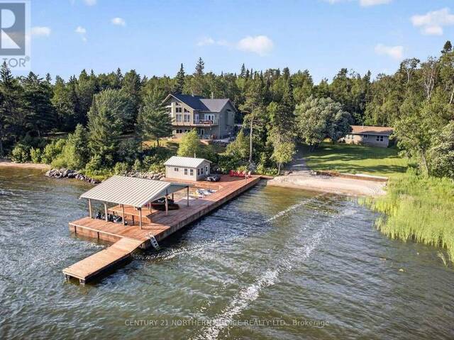 STORM BAY RD BR RD 13 #44 Kenora Ontario, P0X 1H0 - 5 Bedrooms Waterfront Home For sale