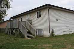 391-393 CUYLER STREET | Thunder Bay Ontario | Slide Image Three