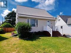 312 Ball Park CRES Greenstone Ontario, P0T 1M0