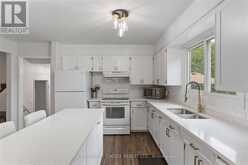 386 LAMBTON PLACE | Thunder Bay Ontario | Slide Image Eight