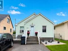 149 Prospect AVE Thunder Bay Ontario, P7A 5L5
