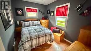 149 PROSPECT AVENUE | Thunder Bay Ontario | Slide Image Fourteen