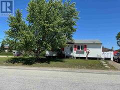 93 Balsam Avenue Kenora Ontario, P0T 1T0