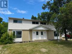 47/49 Pine ST Ear Falls Ontario, P0V 1T0