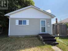 808 PORTAGE AVENUE | Fort Frances Ontario | Slide Image One