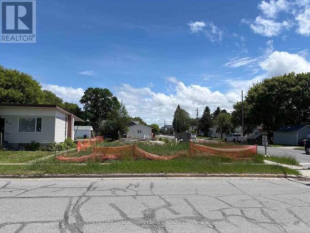 700 CROWE AVENUE Fort Frances Ontario, P9A 2L6 - Vacant Land For Sale