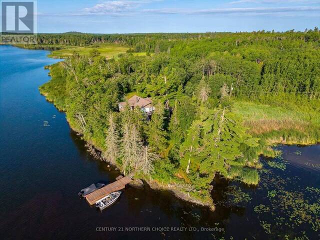 DOCK 61 - D142 HOLMSTROMS MARSH Kenora Ontario, P0X 1C0 - 3 Bedrooms Waterfront Home For sale