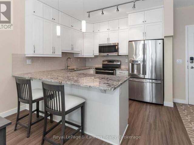 2403 - 2260 SLEEPING GIANT PARKWAY Thunder Bay Ontario, P7A 0E7 - 2 Bedrooms Waterfront Condo For Sale