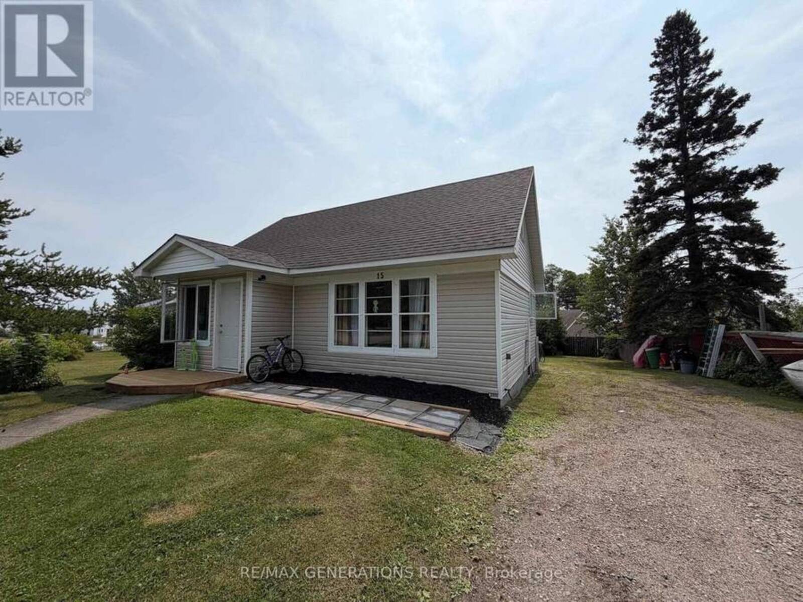 15 PRINCESS AVENUE, Terrace Bay, Ontario P0T 2W0