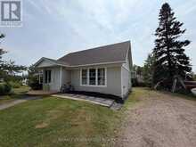 15 PRINCESS AVENUE | Terrace Bay Ontario | Slide Image One
