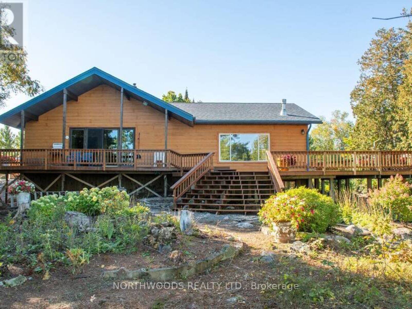 36 HERONRY LAKE ROAD SOUTH, Sioux Narrows-Nestor Falls, Ontario P0X 1K0