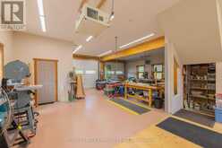 135 MICKELSON DRIVE E | Thunder Bay Ontario | Slide Image Sixteen