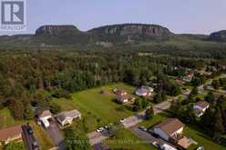 2446 CASPIAN STREET | Thunder Bay Ontario | Slide Image Thirty-two