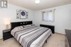 2446 CASPIAN STREET | Thunder Bay Ontario | Slide Image Seven
