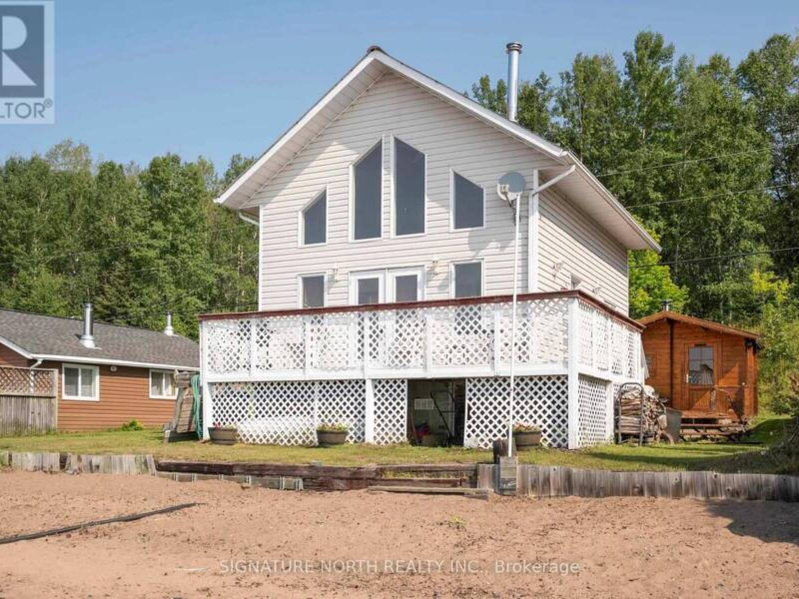 608 WHITE BIRCH BEACH ROAD, Thunder Bay, Ontario P7A 4B5