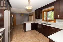 2089 OTWAY STREET | Thunder Bay Ontario | Slide Image Nineteen