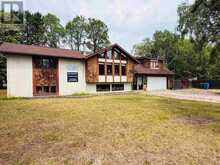 239 MEMORIAL AVENUE | Dryden Ontario | Slide Image One