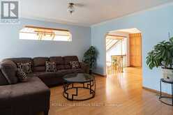 88 CARL AVE. | Thunder Bay Ontario | Slide Image Six