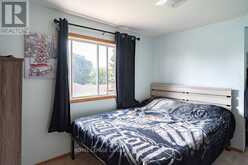 88 CARL AVE. | Thunder Bay Ontario | Slide Image Seventeen