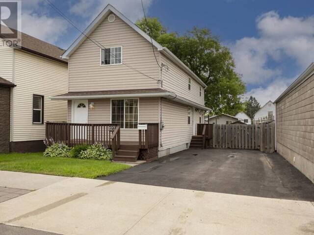 127 Court St S Thunder Bay Ontario, P7B 2X5 - Property For Sale