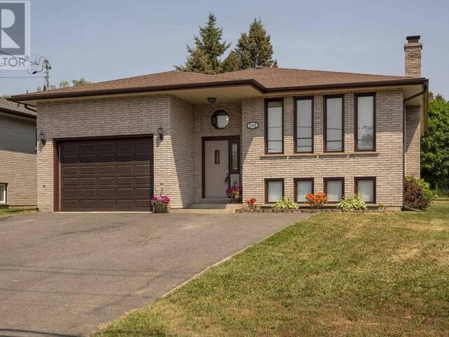 1312 John Street Rd Thunder Bay Ontario, P7B 2A3 - Property For Sale