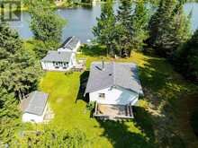 22 Warnica RD W | Thunder Bay Ontario | Slide Image Two