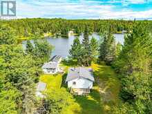 22 Warnica RD W | Thunder Bay Ontario | Slide Image Eight