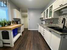 822 Pruden ST | Thunder Bay Ontario | Slide Image Four