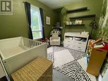 822 PRUDEN STREET | Thunder Bay Ontario | Slide Image Seventeen