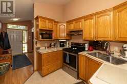 757 Porcupine BLVD | Thunder Bay Ontario | Slide Image Six