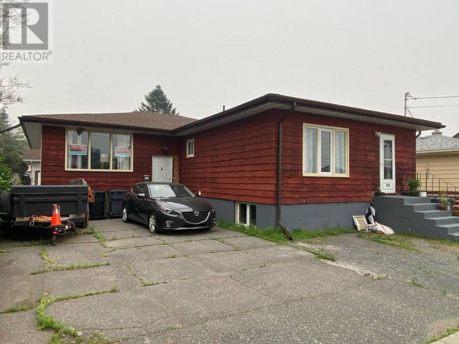 218 Powley ST, Thunder Bay, Ontario P7A 2K9