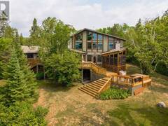 1513 B Storm Bay RD Kenora Ontario, P0X 1H0