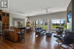 2422 Broadway Ave | Thunder Bay Ontario | Slide Image Eight