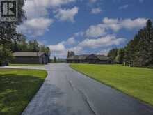2422 Broadway Ave | Thunder Bay Ontario | Slide Image Forty-eight