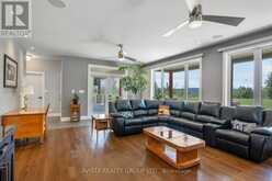 2422 BROADWAY AVE | Thunder Bay Ontario | Slide Image Sixteen